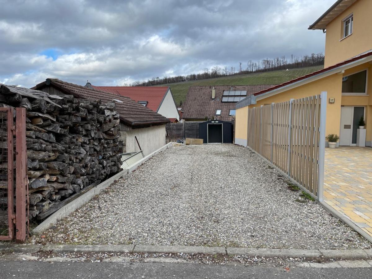 Apartament Am Weinberg - Stilvoll, Ruhig, Zum Wohlfuehlen Pfaffenweiler Zewnętrze zdjęcie